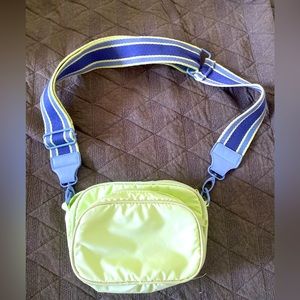 Aerie crossbody/Fanny pack